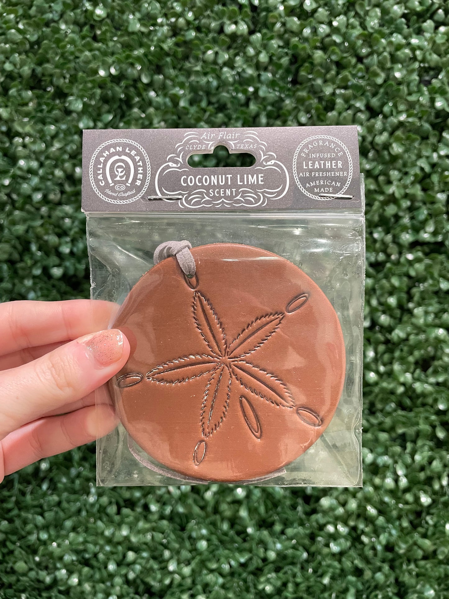 Callahan Leather Air Flair - Round Sand Dollar