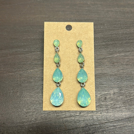 Formal Earrings Dusty Green Silver Base