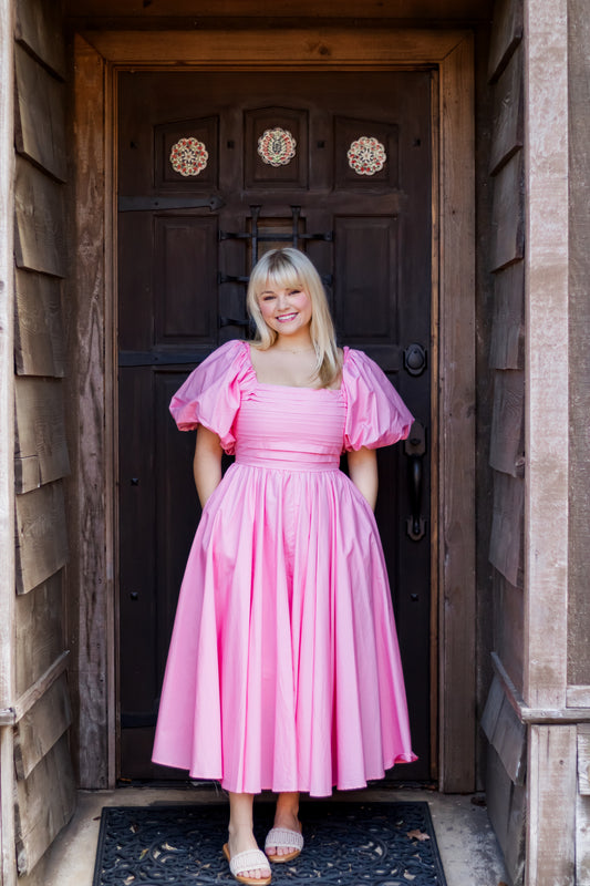 Queue the Dramatics Dress - Pink