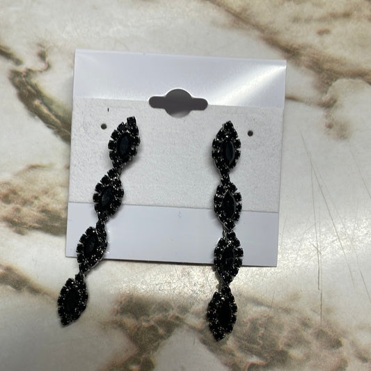 Formal Earrings Silver Base Black Almond Quad Drop