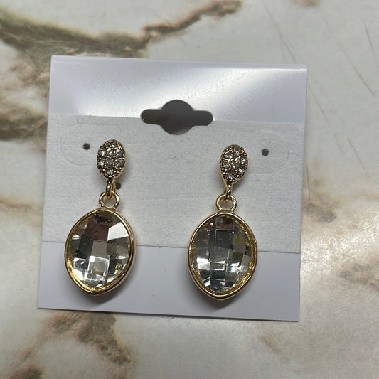 Formal Earrings Gold Base Single Diamond Drop